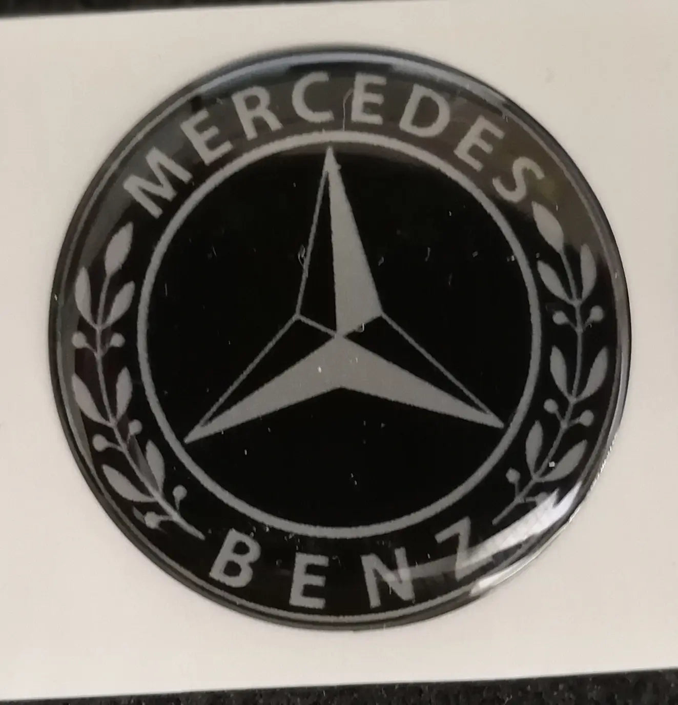 1 Adesivo Resinato Sticker 3D Logo MercedesBenz rotondo 2/6/10 cm