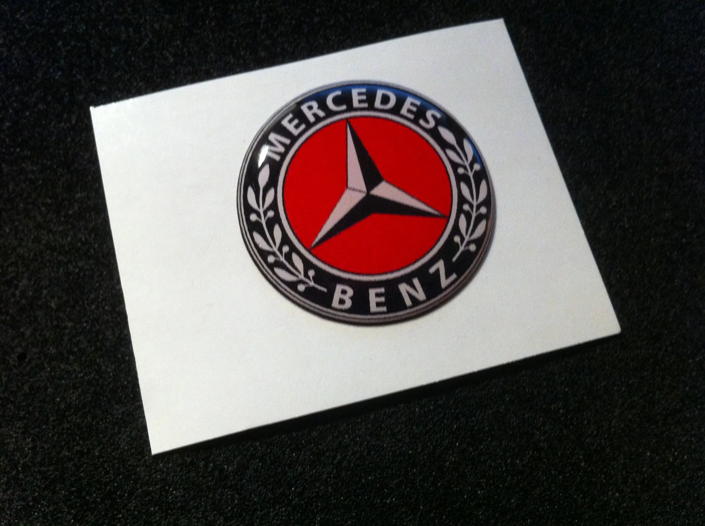 1 Adesivo Resinato Sticker 3D Logo MercedesBenz rotondo 2/6/10 cm